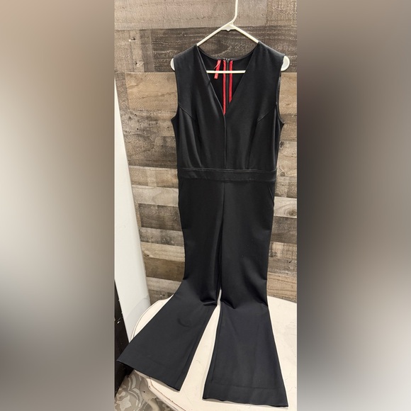 SpanxThe Perfect Sleeveless Jumpsuit